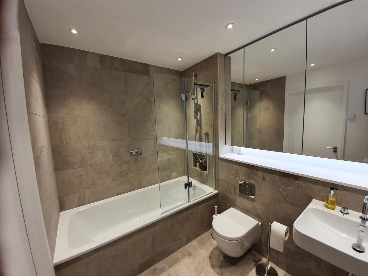 The Danbury, Lower Borough Walls Bath Exterior photo